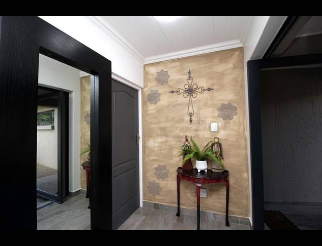 4 BEDROOM HOUSE FOR SALE IN MONTE CHRISTO